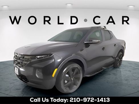 Used 2024 Hyundai Santa Cruz Night image 3