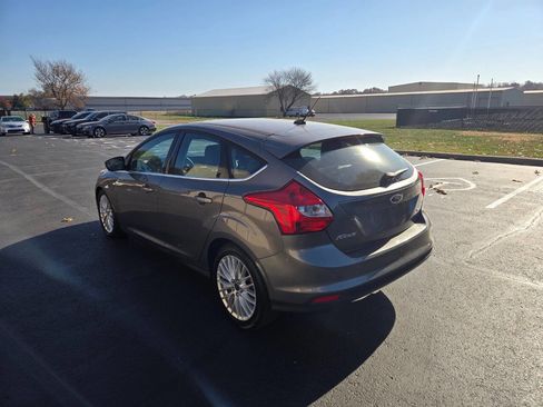 Used 2012 Ford Focus SEL image 8