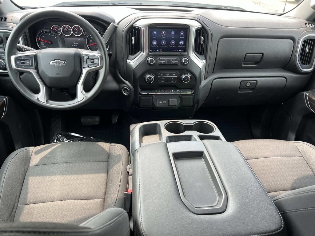 Used 2020 Chevrolet Silverado 1500 RST w/ RST Value Package AWD/4WD image 12