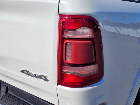 Used 2022 RAM 1500 Limited AWD/4WD image 10