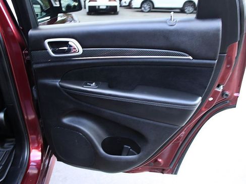 Used 2021 Jeep Grand Cherokee SRT w/ Trailer Tow Group IV AWD/4WD image 24