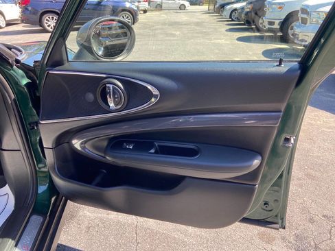 Used 2017 MINI Cooper Clubman S image 24