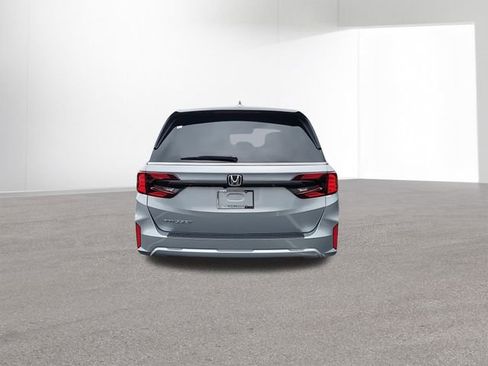 New 2026 Honda Odyssey EX-L image 8