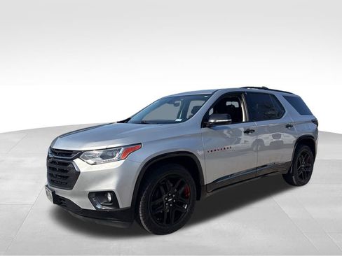 Used 2019 Chevrolet Traverse Premier w/ Redline Edition image 3