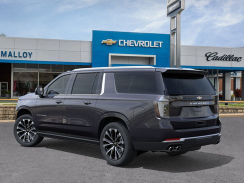 New 2025 Chevrolet Suburban High Country image 27