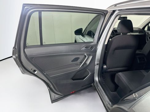 Used 2021 Volkswagen Tiguan S FWD image 24