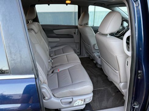 Used 2017 Honda Odyssey EX-L image 24