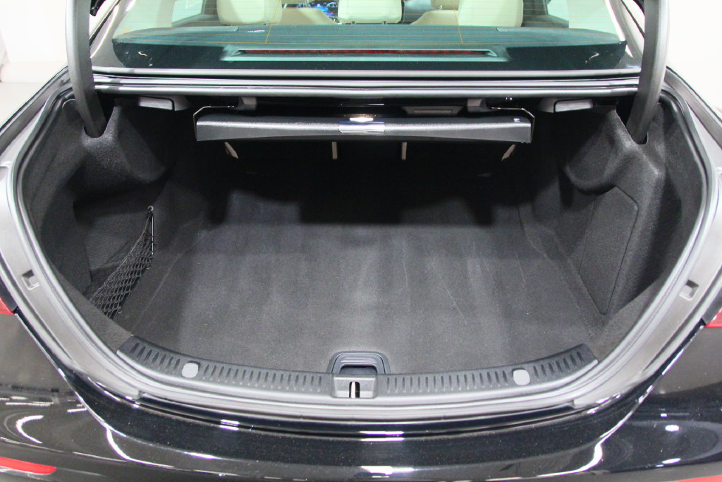 Certified 2021 Mercedes-Benz E 350 4MATIC Sedan image 27