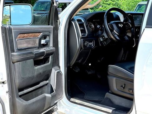 Used 2020 RAM 2500 Laramie AWD/4WD image 8