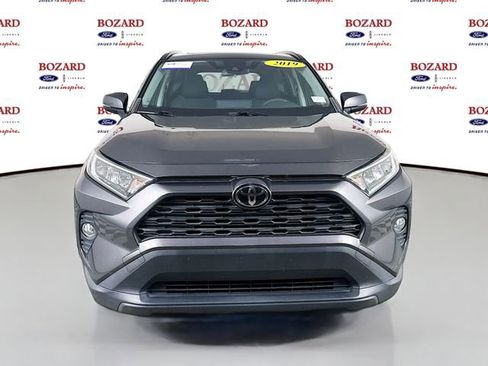 Used 2019 Toyota RAV4 XLE image 2