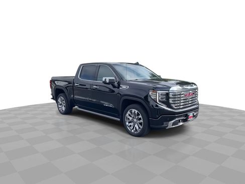 Used 2023 GMC Sierra 1500 Denali w/ Denali Reserve Package AWD/4WD image 2