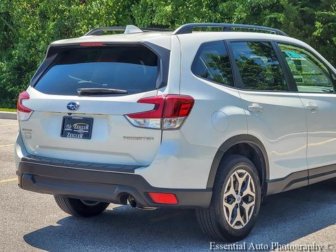 Used 2021 Subaru Forester Premium w/ Popular Package #1 AWD/4WD image 6