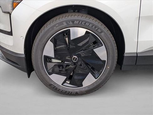 New 2026 Volvo EX30 Ultra w/ Climate Package image 11
