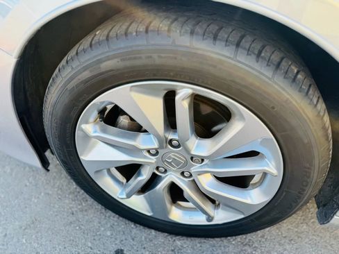 Used 2019 Honda Accord LX image 18