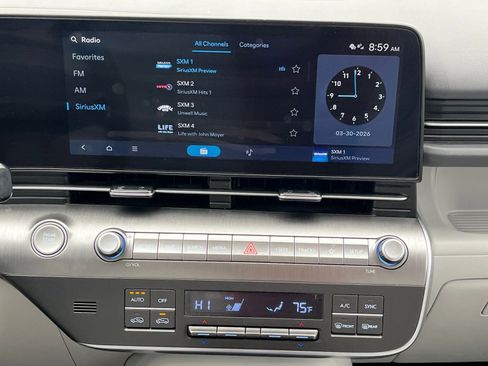 Used 2025 Hyundai Kona SEL image 17