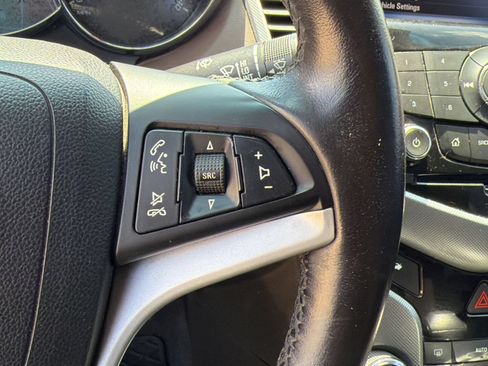 Used 2015 Chevrolet Cruze LTZ w/ Sun, Sound and Sport Package FWD image 29