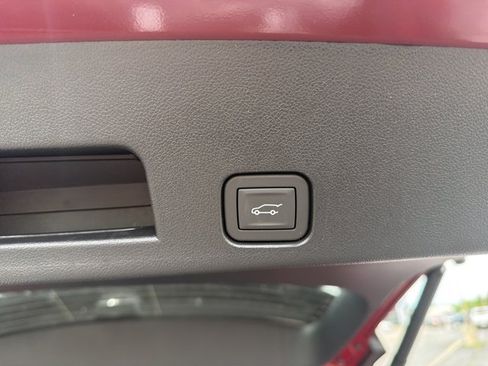 New 2026 Chevrolet Traverse LT w/ Driver Confidence Package AWD/4WD image 36