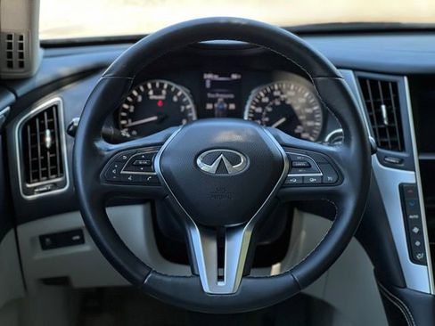 Used 2020 INFINITI Q50 Luxe RWD image 32