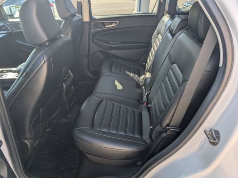 Used 2023 Ford Edge SEL w/ Convenience Package AWD/4WD image 12