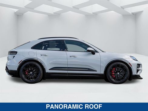 Used 2025 Porsche Macan Turbo Electric AWD/4WD image 3
