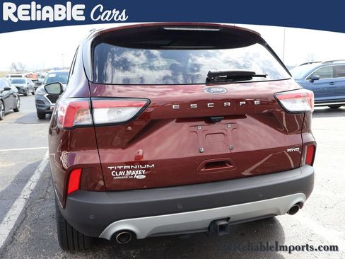 Used 2021 Ford Escape Titanium w/ Class II Trailer Tow Package image 15