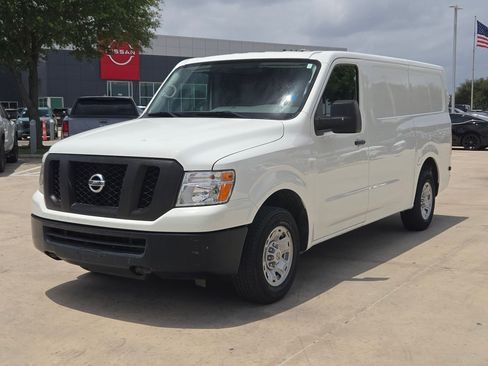 Used 2021 Nissan NV 2500 SV RWD image 7