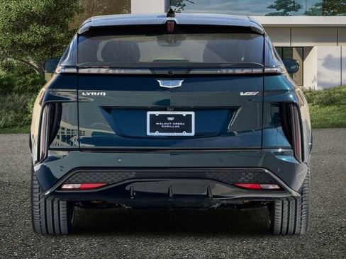 New 2026 Cadillac Lyriq V image 5
