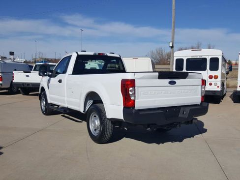 Used 2022 Ford F250 XL w/ Power Equipment Group image 9