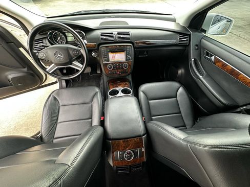Used 2012 Mercedes-Benz R 350 4MATIC image 68