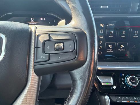 Used 2022 GMC Sierra 1500 Denali w/ Technology Package AWD/4WD image 16