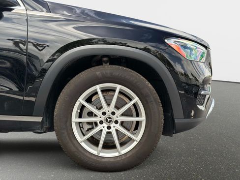 Used 2024 Mercedes-Benz GLE 350 4MATIC w/ Winter Package image 22