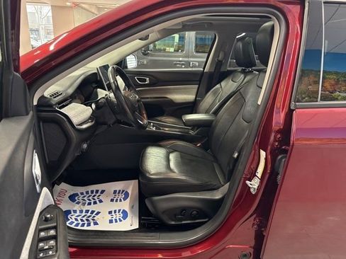 Used 2022 Jeep Compass Latitude w/ Sun and Sound Group image 24