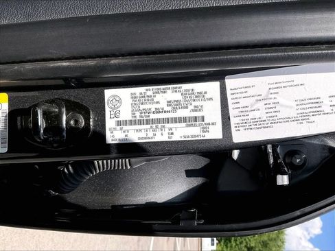 Used 2022 Ford F150 XLT w/ Trailer Tow Package AWD/4WD image 32