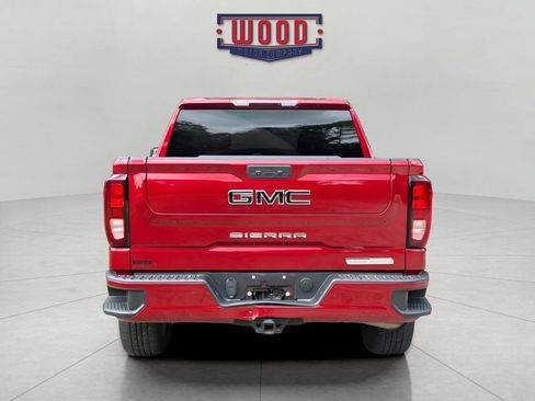 Used 2022 GMC Sierra 1500 Elevation w/ LPO, Elevation Black Package AWD/4WD image 3