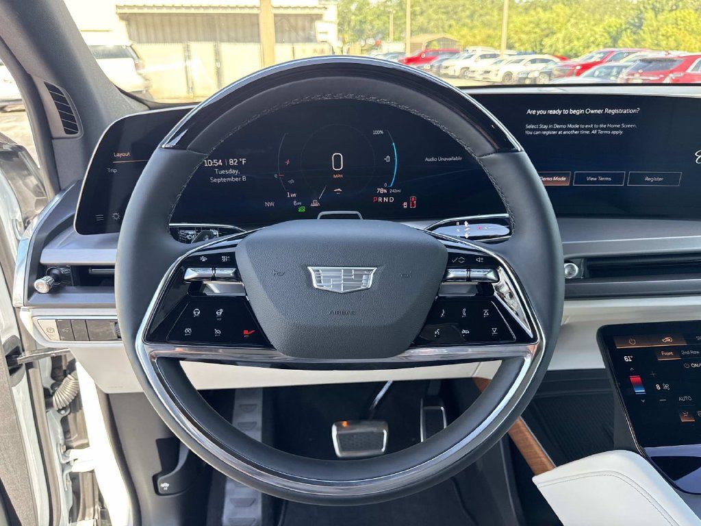 New 2027 Cadillac Vistiq Sport AWD/4WD image 27