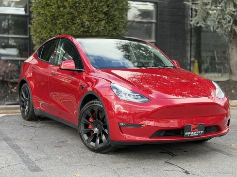 Used 2021 Tesla Model Y Long Range image 7