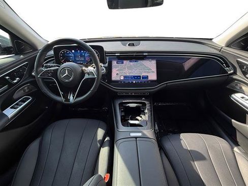 Used 2025 Mercedes-Benz E 450 4MATIC All-Terrain Wagon w/ Driver Assistance Package image 12