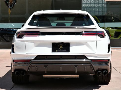 Used 2024 Lamborghini Urus Performante AWD/4WD image 4