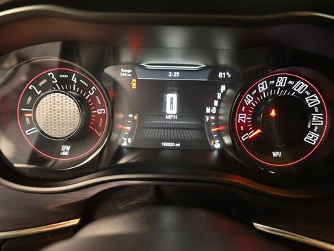 Used 2017 Dodge Challenger SXT Plus RWD image 12