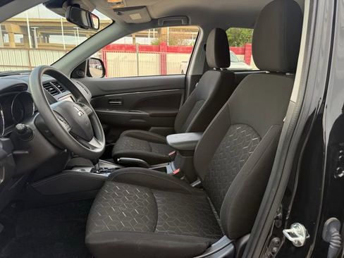 Used 2024 Mitsubishi Outlander Sport ES image 23