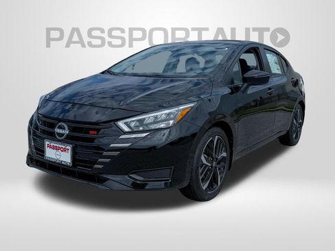 New 2025 Nissan Versa SR w/ Trunk Package FWD image 1