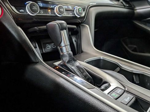 Used 2022 Honda Accord Sport image 37