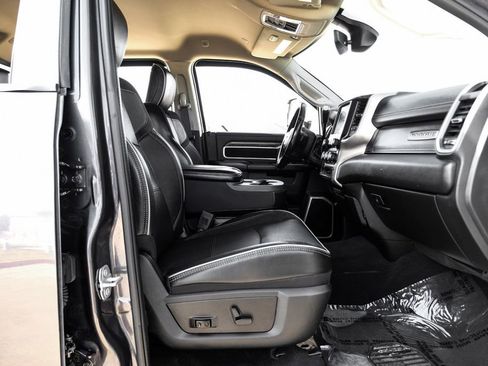 Used 2020 RAM 2500 Laramie image 37