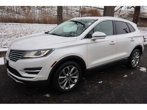 Used 2015 Lincoln MKC AWD w/ Equipment Group 101A Select image 2