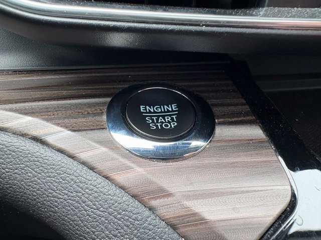 Certified 2023 Ford Explorer Limited AWD/4WD image 15
