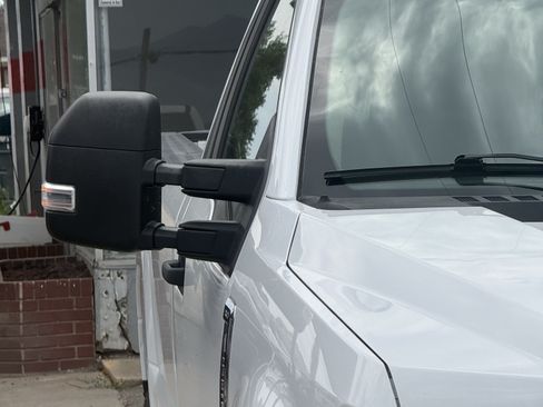 Used 2017 Ford F250 XLT w/ XLT Value Package AWD/4WD image 19