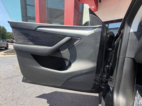 Used 2023 Tesla Model Y Performance AWD/4WD image 20