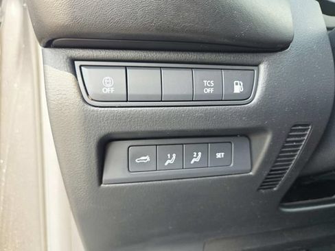 Used 2025 MAZDA CX-50 AWD 2.5 Hybrid w/ Premium Pkg image 29
