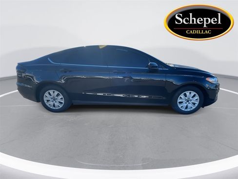 Used 2020 Ford Fusion S image 9