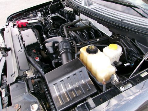 Used 2014 Ford F150 XLT w/ Equipment Group 302A Luxury image 37